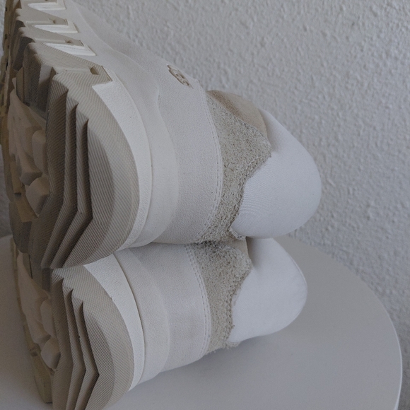 Nwob UGG CapTrail High Waterproof Trainer Boots Shoes Suede 1158254 - Picture 9 of 14